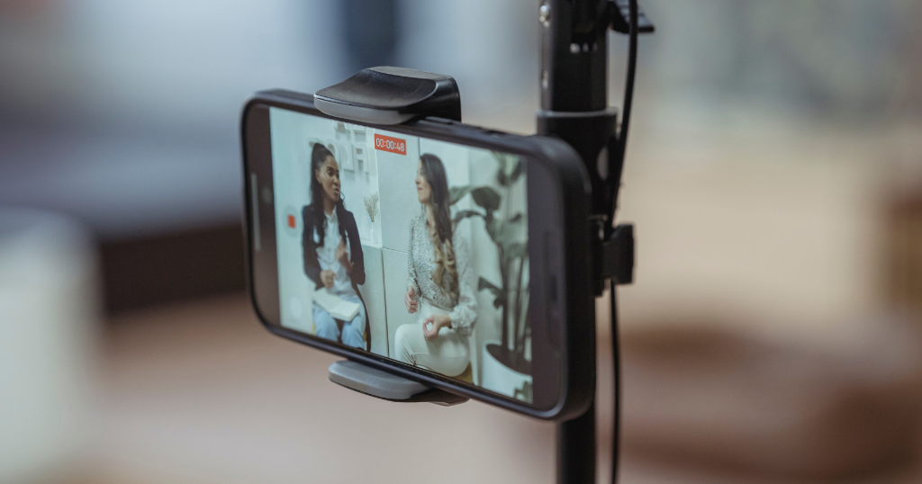 The Rise of Short-Form Video: How to Captivate Customers in Seconds on TikTok